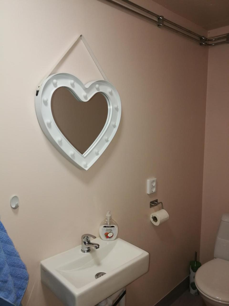 Lin'S B&B Alvsered Экстерьер фото
