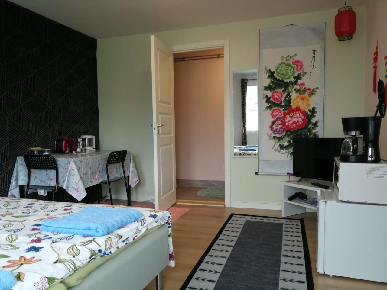 Lin'S B&B Alvsered Экстерьер фото